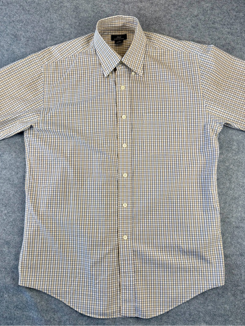 Brooks Brothers 346 Men’s M Short Sleeve Non‑Iron Tattersall Plaid Shirt